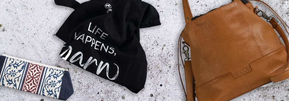 Väskor (med axelband, remmar) Väskor (med axelband, remmar)