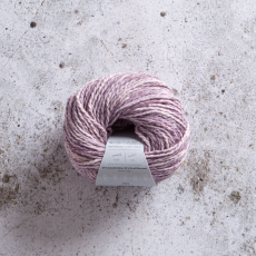 Järbo Select -  No 4 - Botanically Dyed Wool Cotton 50g red cabbage