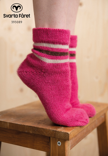 Mönster - Brooklyn randiga stickade sockor - Dam | Eddna SE