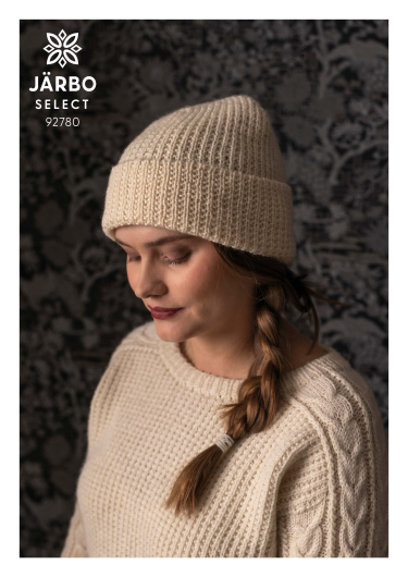 Mönster - Släktgård stickad mössa i pärlresår - Dam | Eddna SE