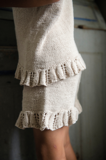 Äng – barnshorts med volang