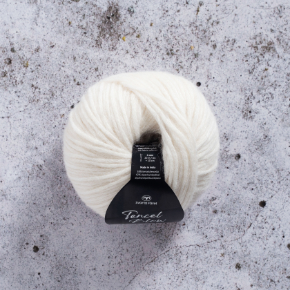 Tencel Blow 50g snow white