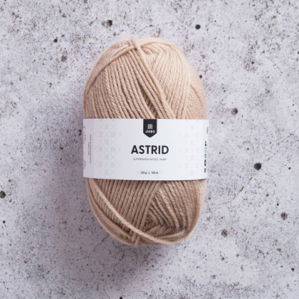 Astrid 50g Camel beige
