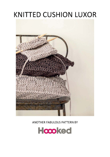 Knitted cushion Luxor