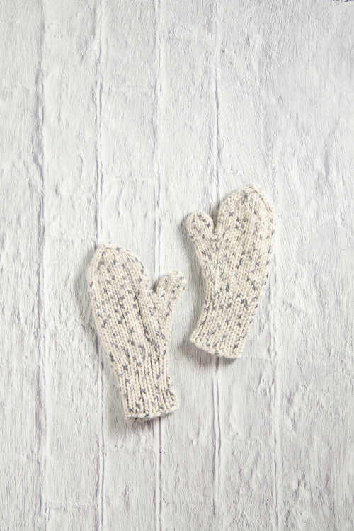 Sigrid - resårstickade barnvantar