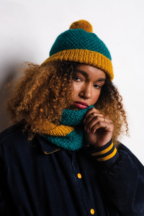 Helsinki - cowl i dubbel mosstickning 