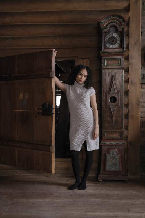 Fjälltopp – strukturvirkad klänning