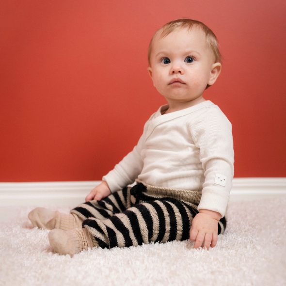 Mönster - Vaasa stickade byxor - Baby | Eddna SE