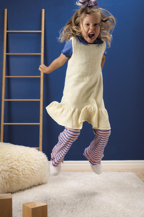 Segovia – Stickad barnklänning