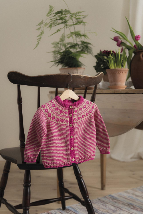 Tjärblomster - babykofta