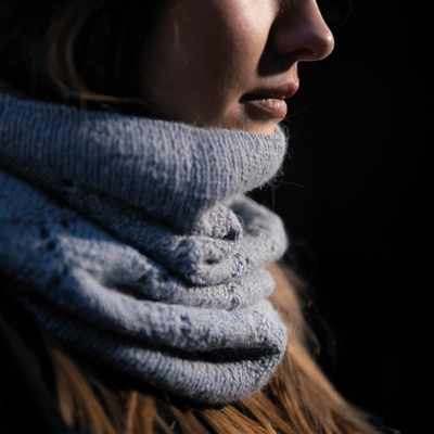 Mönster - Ässja stickad cowl - Dam | Eddna SE