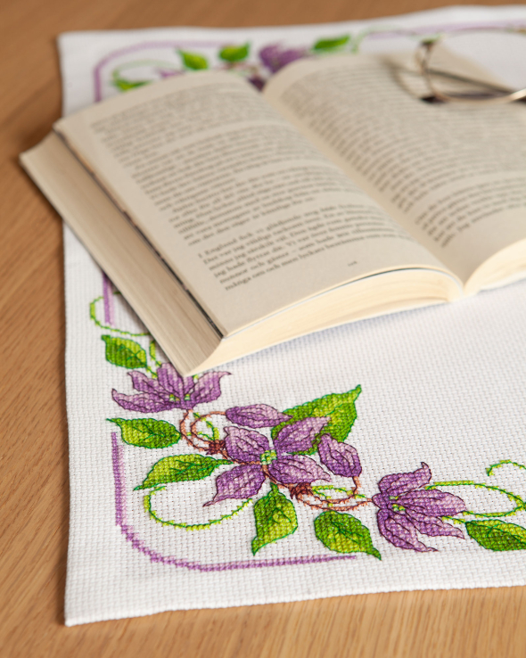 Klättrande klematis - duk | Eddna SE