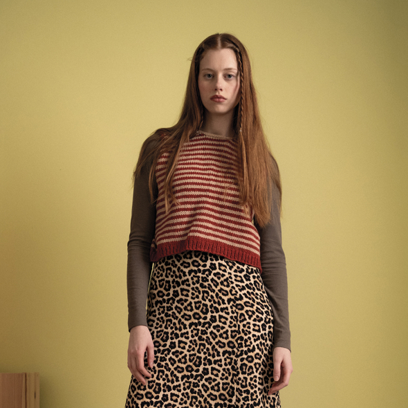 Rowan Berry Vest - stickad väst