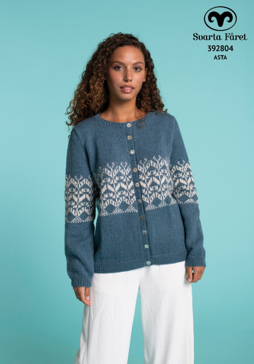 Kofta med blomsterbård