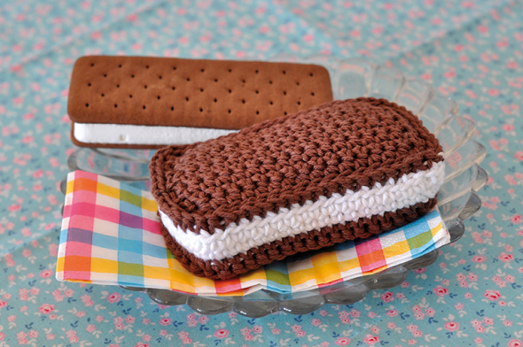 Glasskiosk - amigurumi