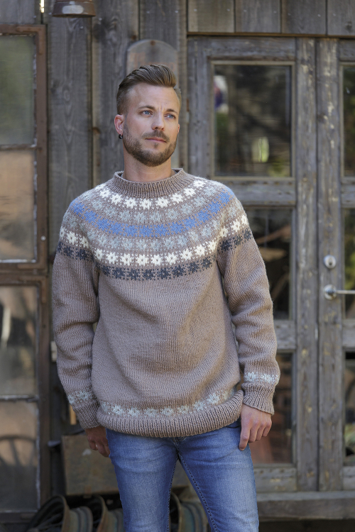 Vinterfrost - tröja med mönstrat ok