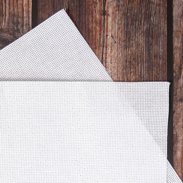 Broderiväv Rörö 4,4 rutor/cm 150cm Vit