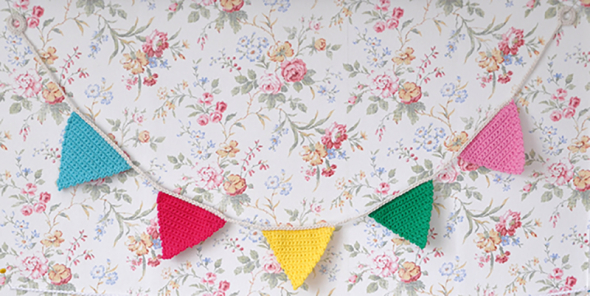 Girlanger och caketoppers för en festligare sommar