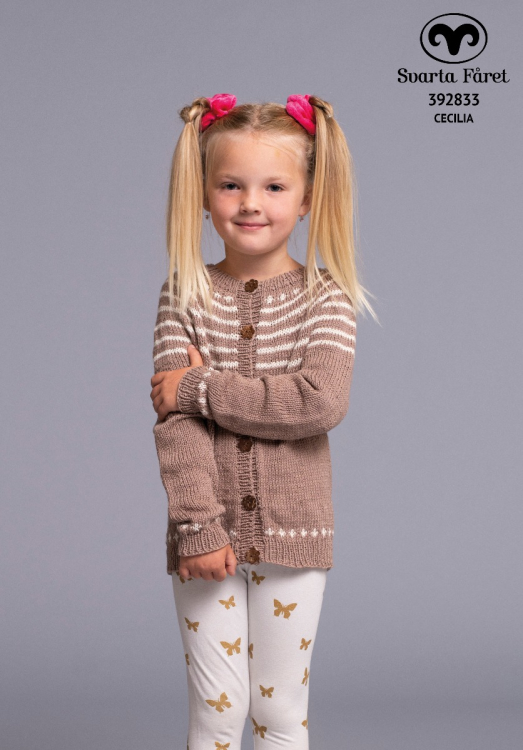 Barnkofta med randigt ok