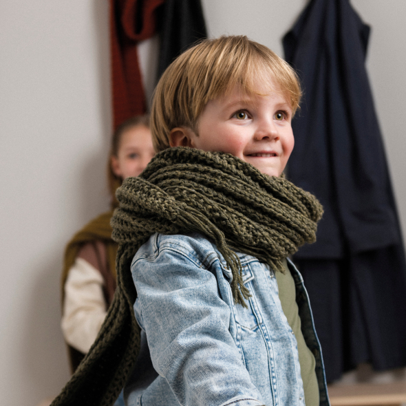 Mönster - London  stickad halsduk - Unisex | Eddna SE