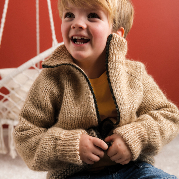 Mönster - Mikkeli stickad jacka - Barn | Eddna SE