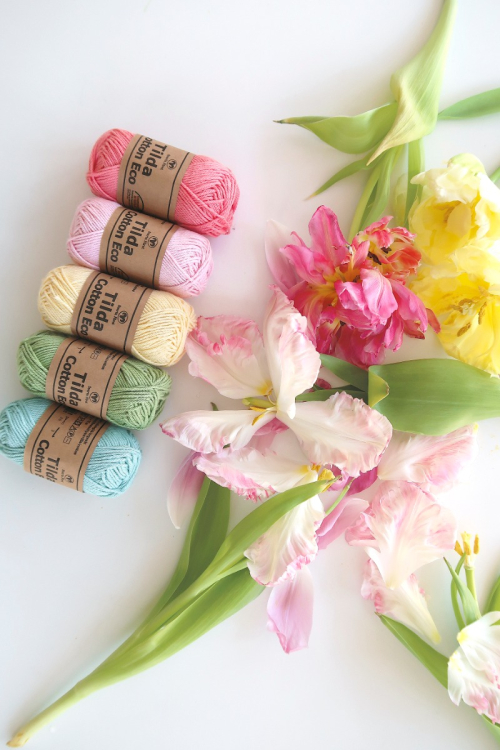 Stickade minipåskägg