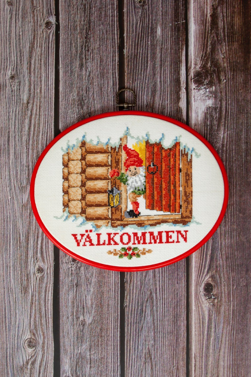 Broderikit tomte i stuga - flexitavla | Eddna SE