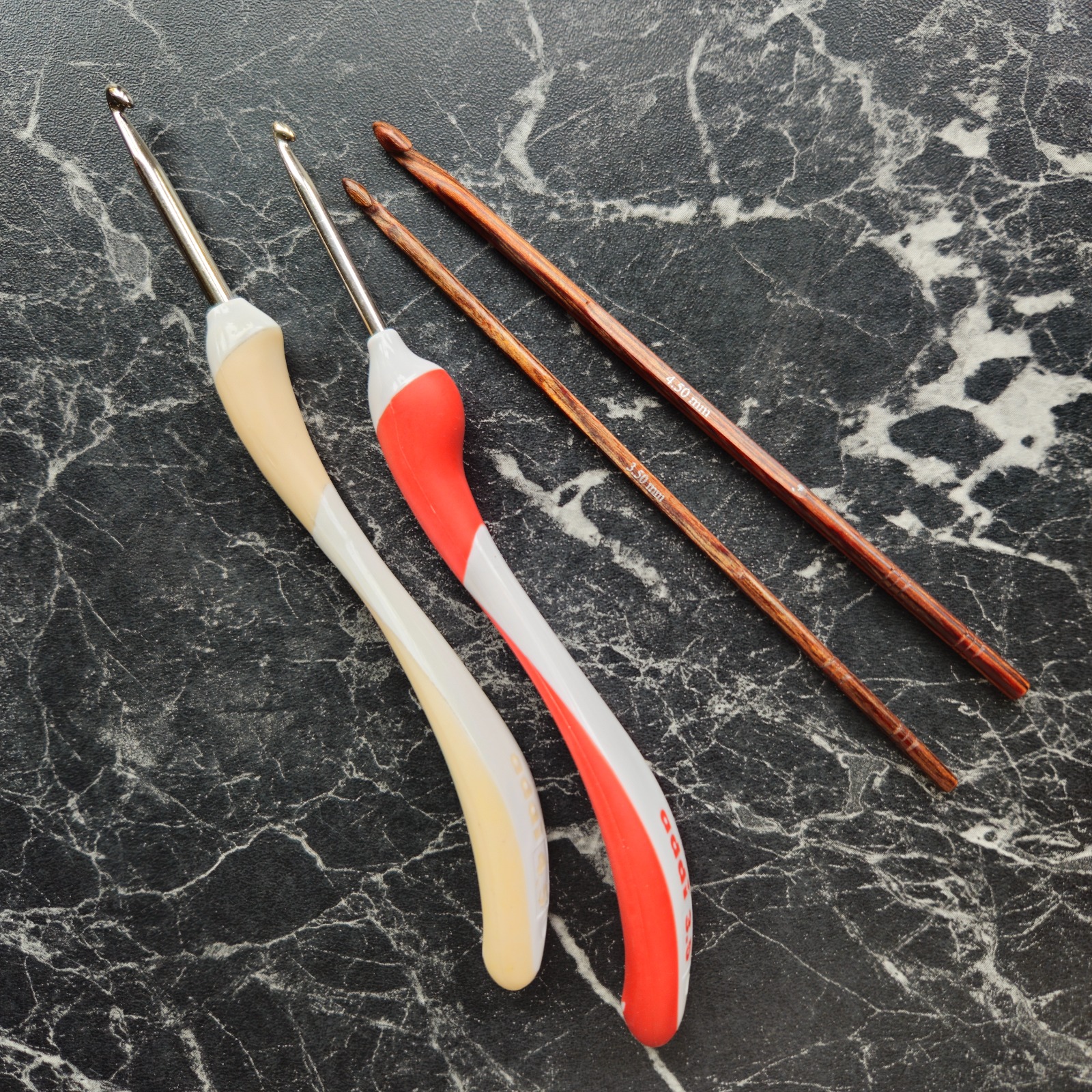 Knitpro-ginger_Addi-maxi-swing